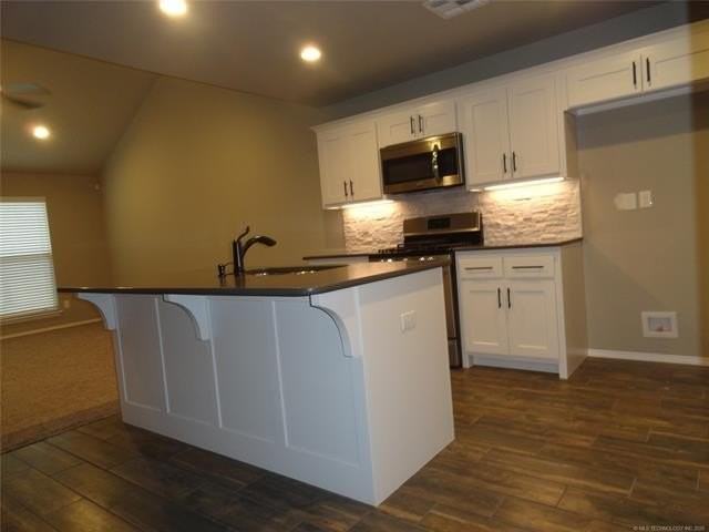 3809 N 33rd St - Photo 4 of 12