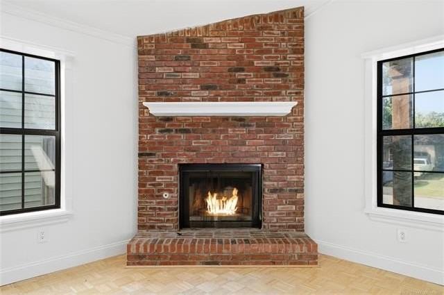 1813 W 62nd St - Photo 5 of 31