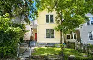 featured image of 3131 Harvard Ave #1