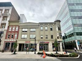 featured image of 818 W Hamilton St