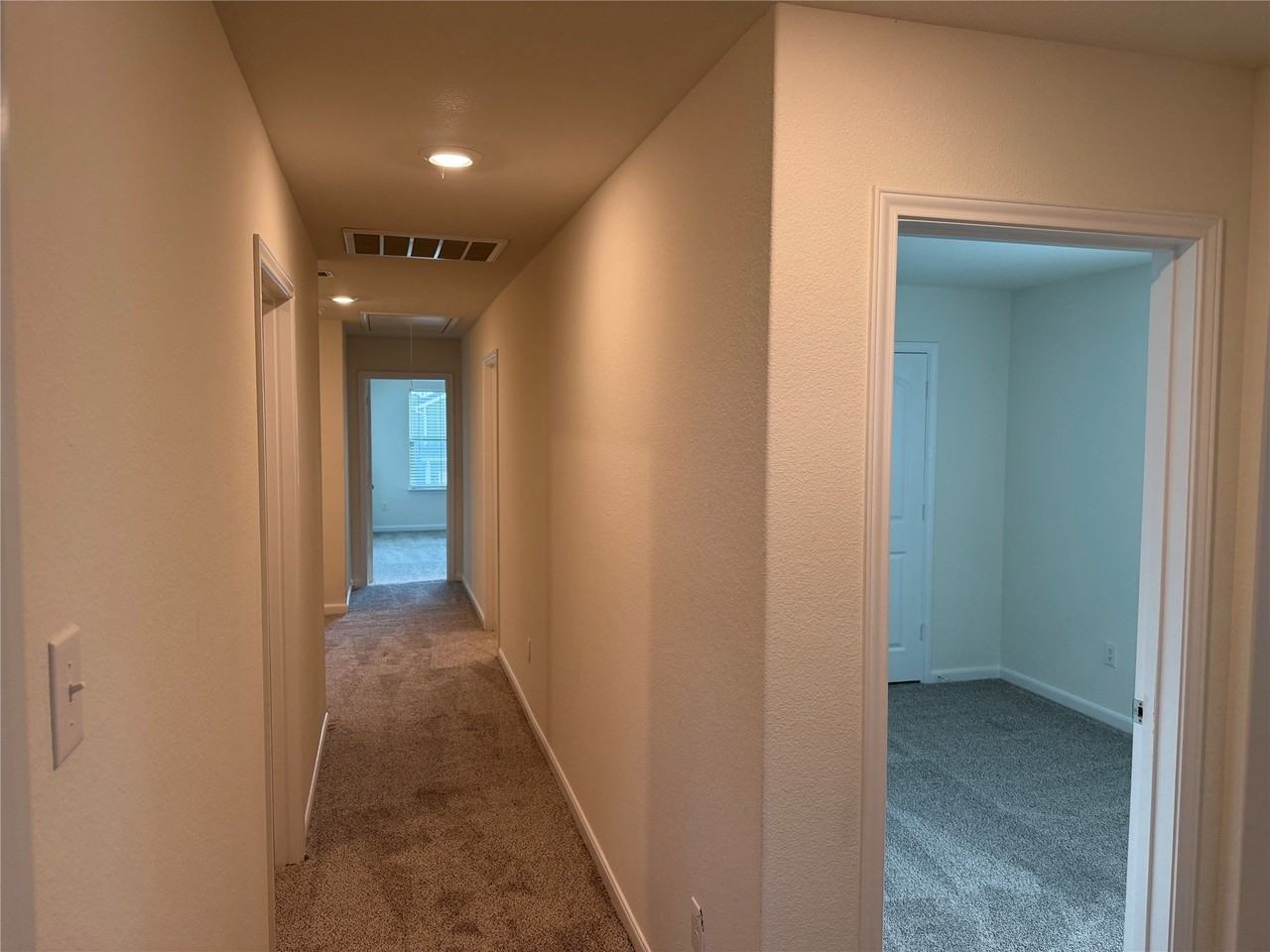 327 Stone Ct - Photo 7 of 18