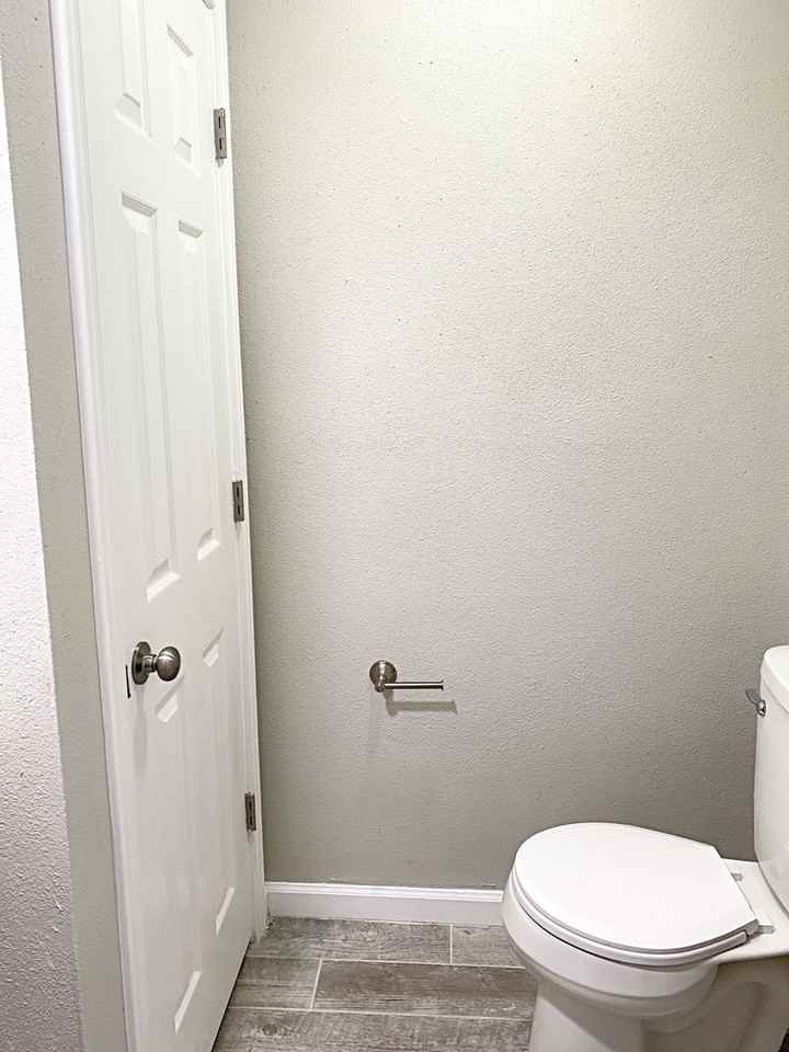 6019 Bedford Dr Apt A - Photo 7 of 11