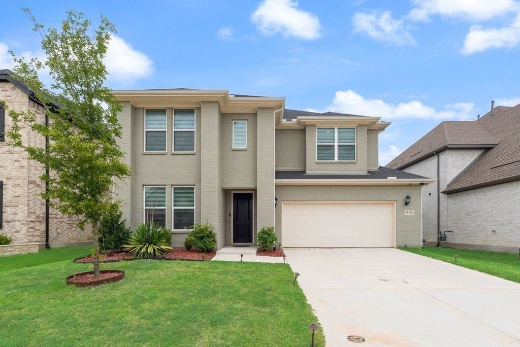 1220 Grass Hollow Pl - Photo 3 of 33