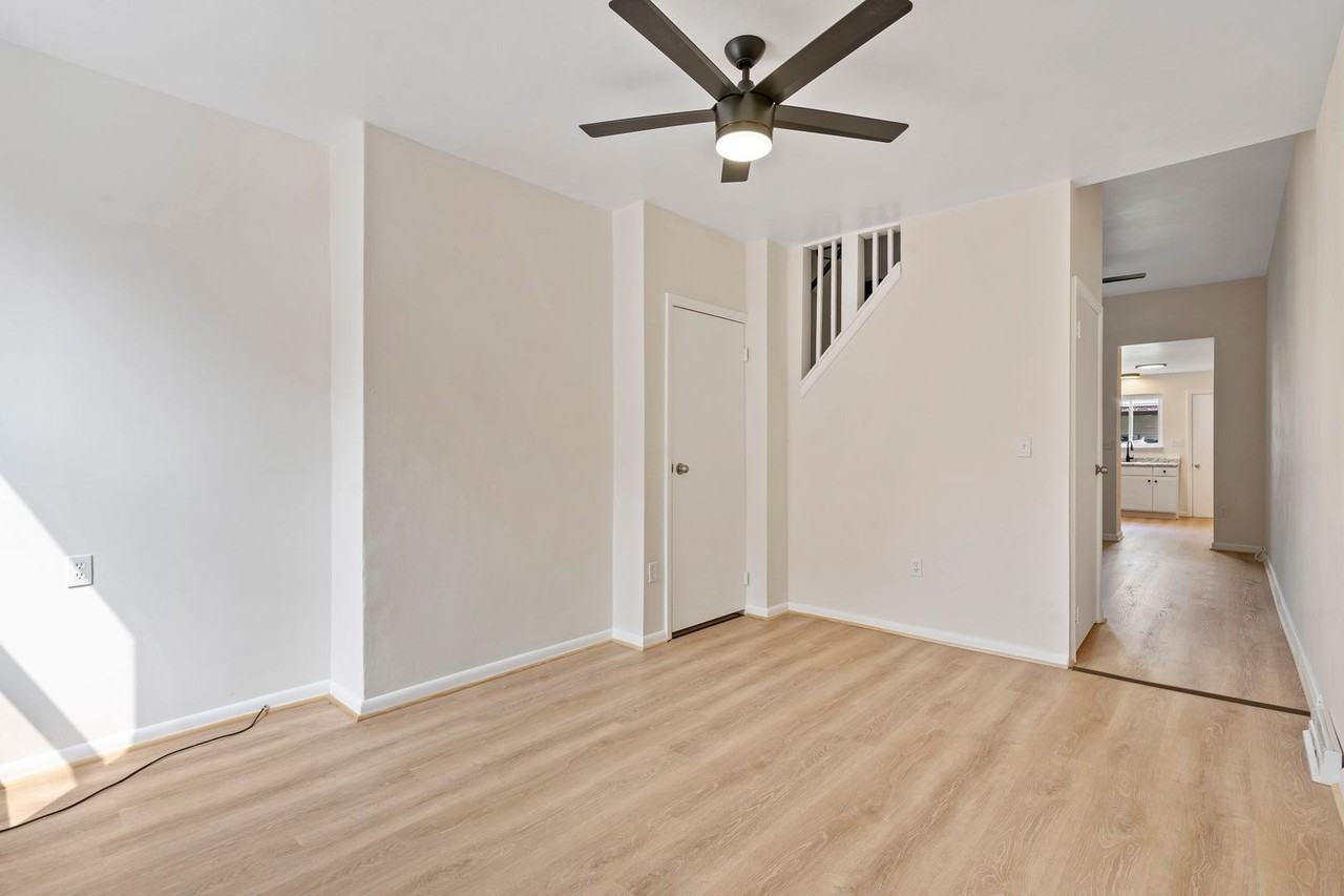321 Taylor St - Photo 3 of 21