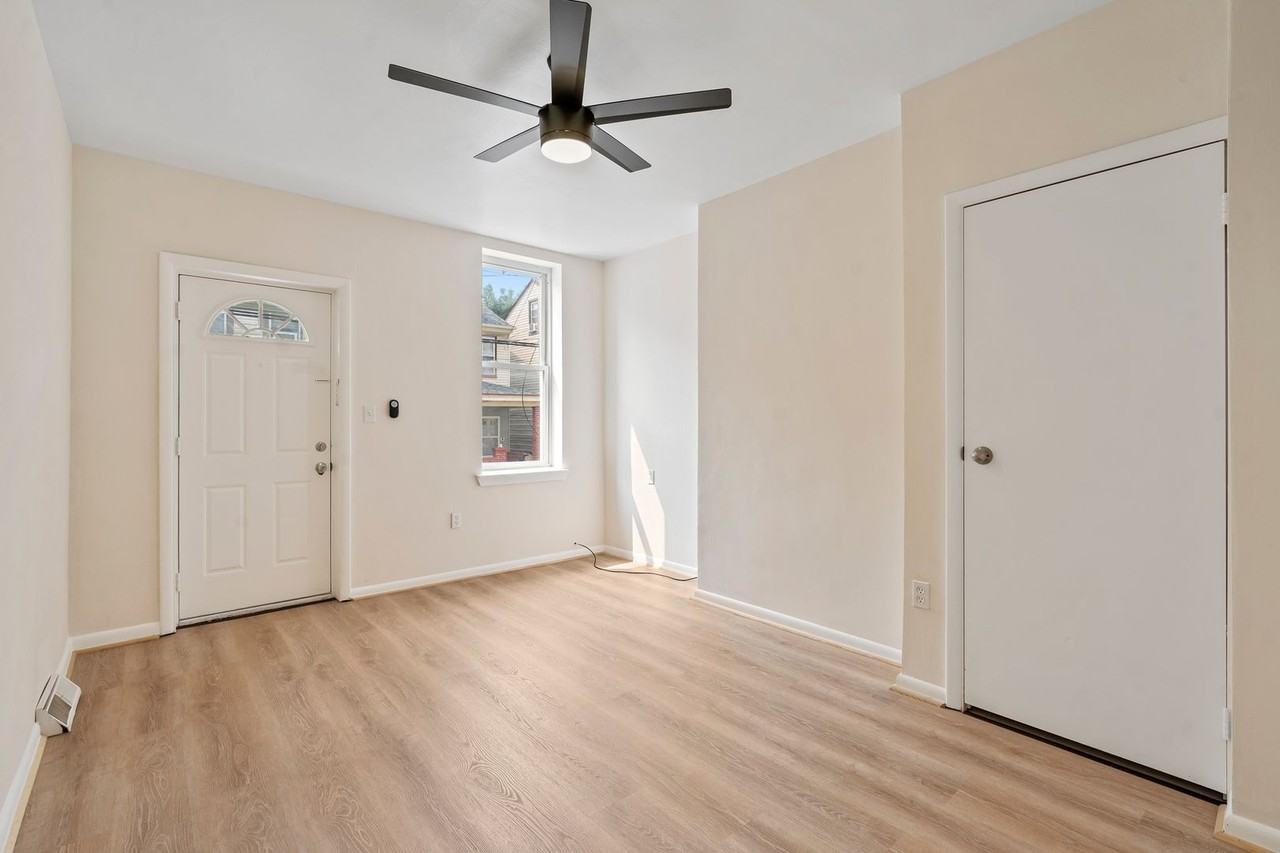 321 Taylor St - Photo 4 of 21