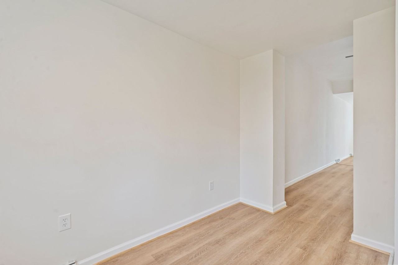 321 Taylor St - Photo 7 of 21