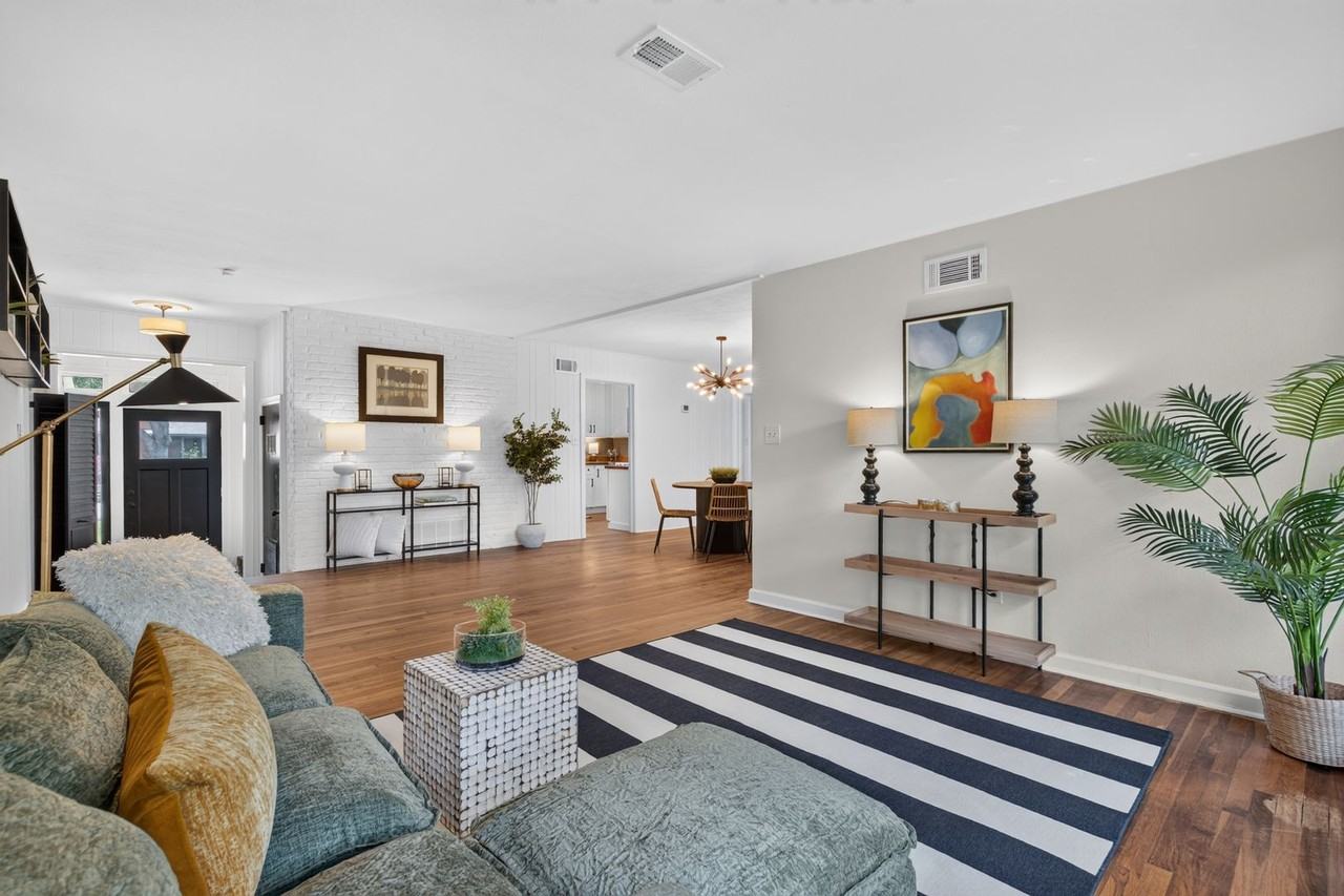 137 Brandywine Rd - Photo 4 of 46