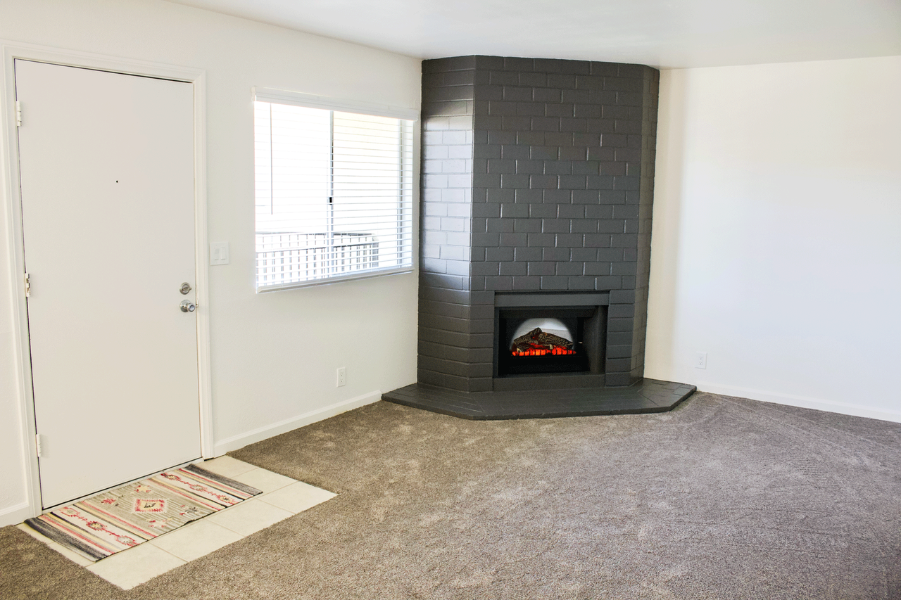 Town and Country Garden Apartments - Photo 6 of 27