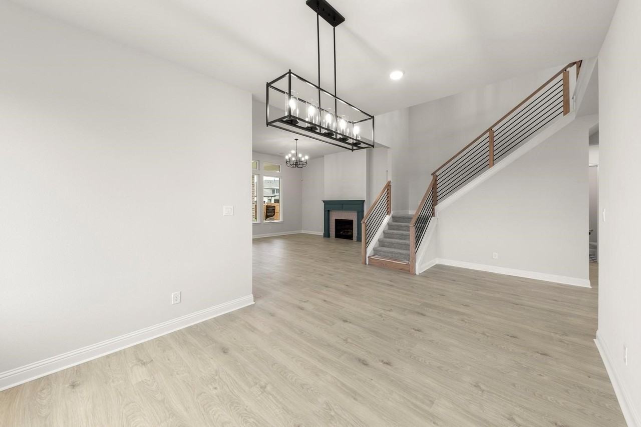 9304 Blooming Ivy Dr - Photo 6 of 29
