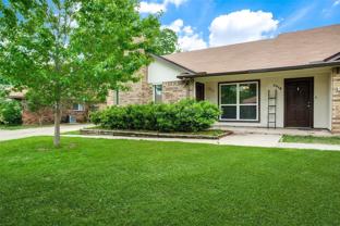 2917 Penny Ln - Photo 1 of 1