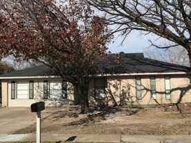 1601 Hillwood Dr - Photo 1 of 1