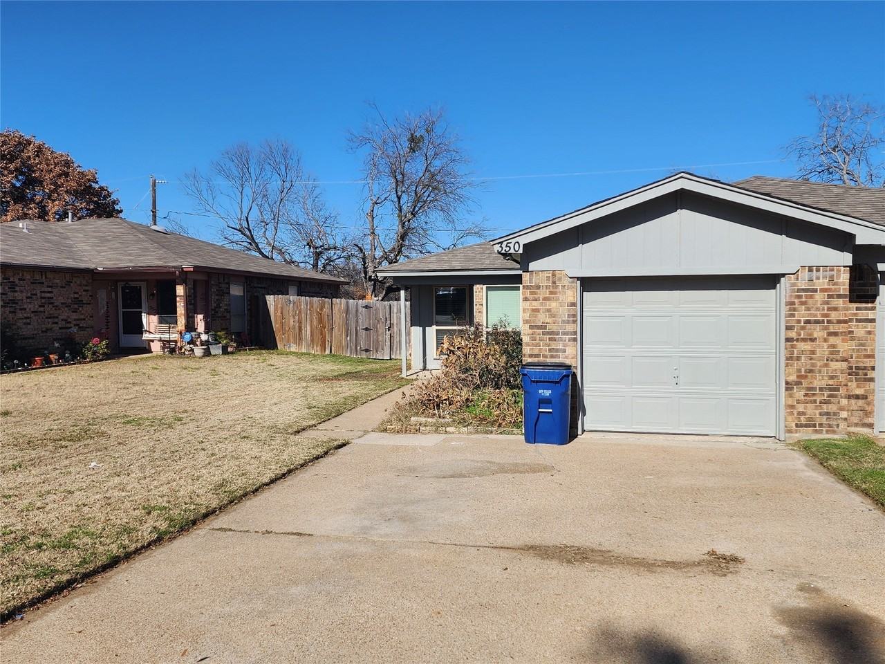350 Spring Branch Ln - Photo 2 of 40