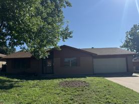 208 Prairie Wind Blvd - Photo 1 of 1