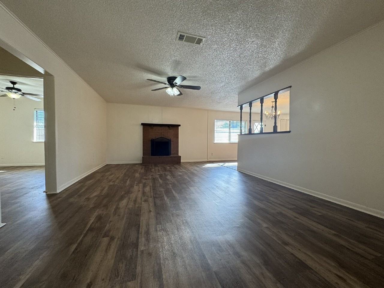 208 Prairie Wind Blvd - Photo 2 of 16
