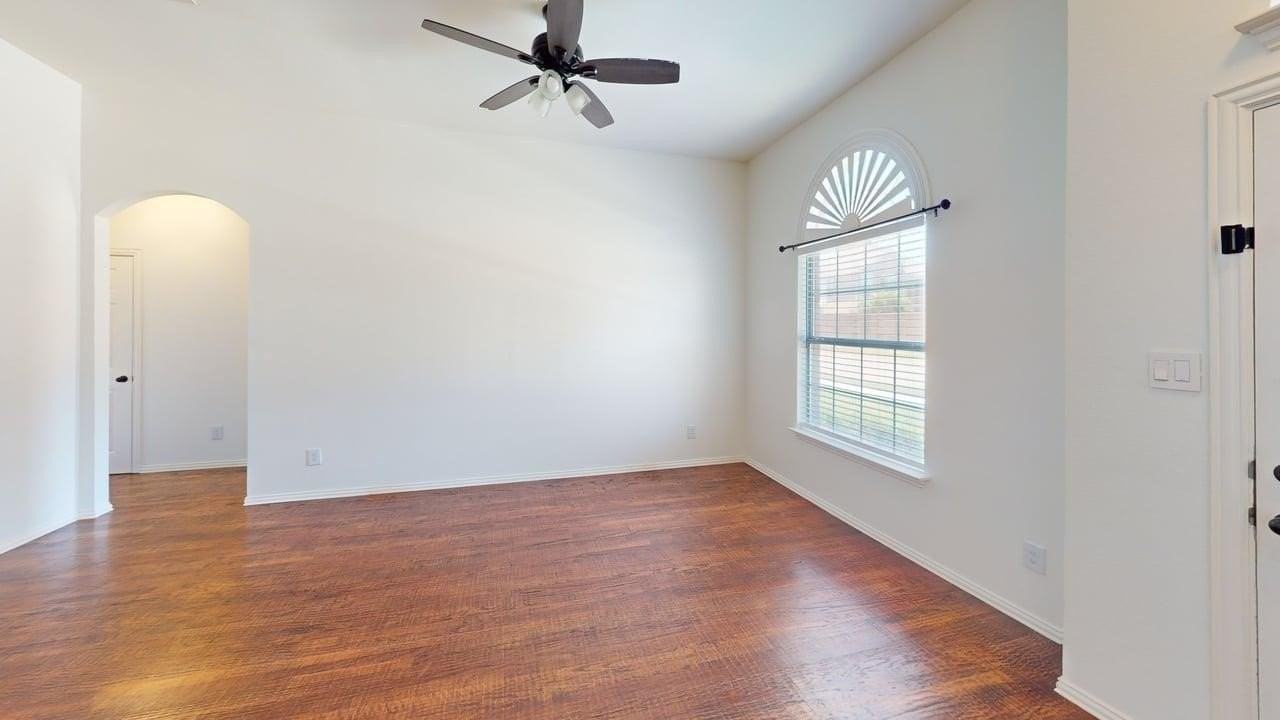 6624 Morningdale Ln - Photo 7 of 22