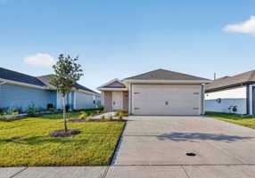 featured image of 1153 Northfield Dr