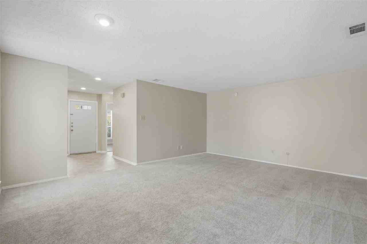 1203 Custer Rd - Photo 7 of 22