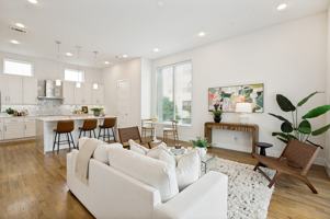 featured image of 1719 Caddo St #101