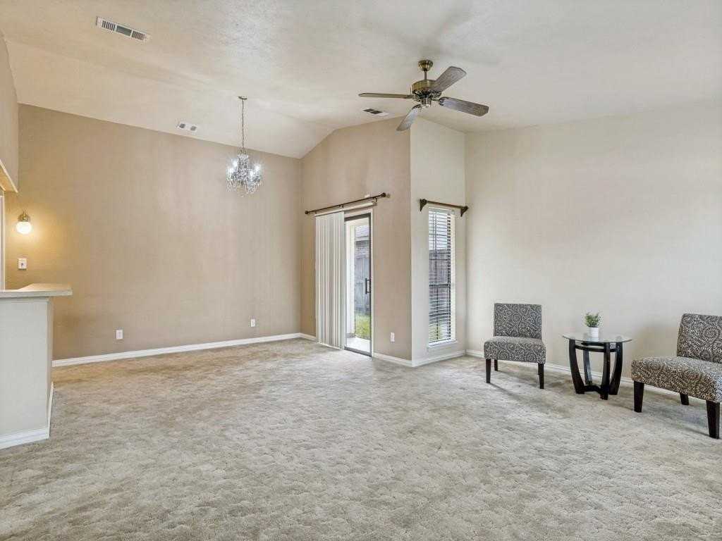 2634 Duchess Dr - Photo 2 of 13