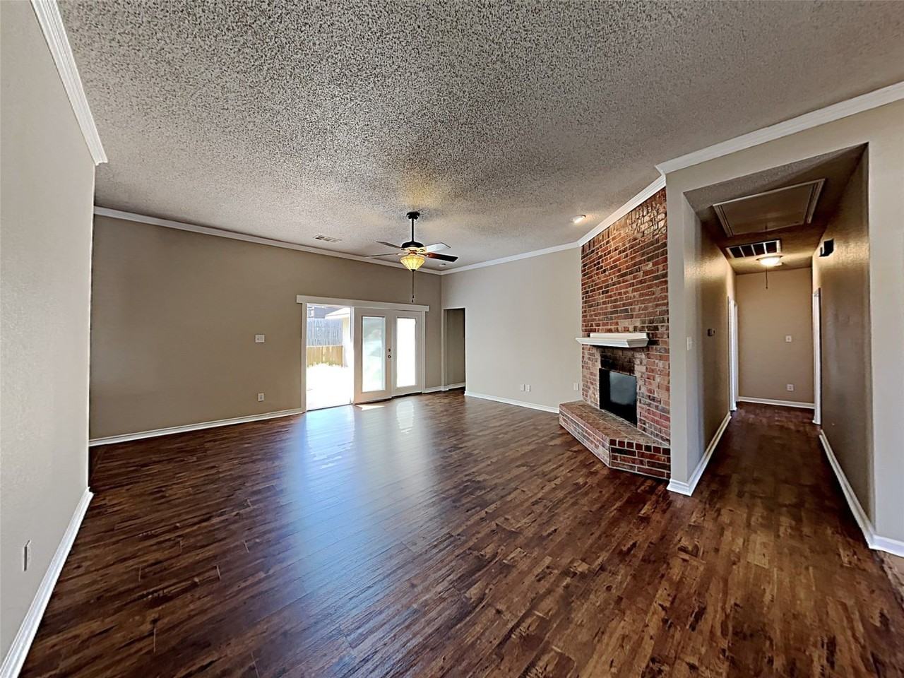 643 Big Oak Ct - Photo 6 of 16