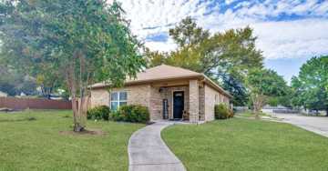 featured image of 309 Emma Jane St