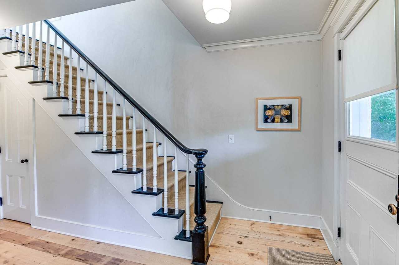 17 Latham St - Photo 4 of 21