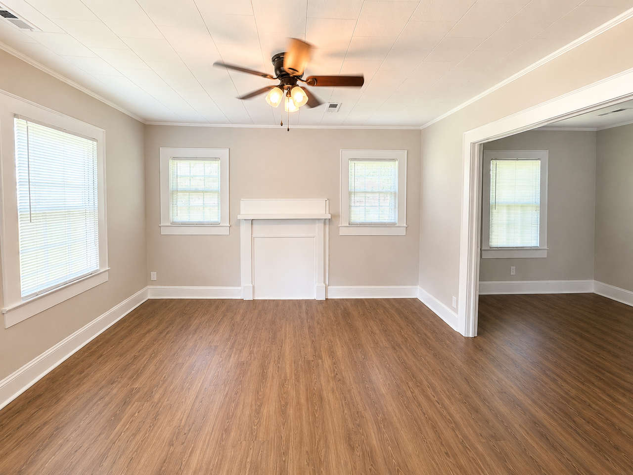 406 Somers Ave - Photo 3 of 19