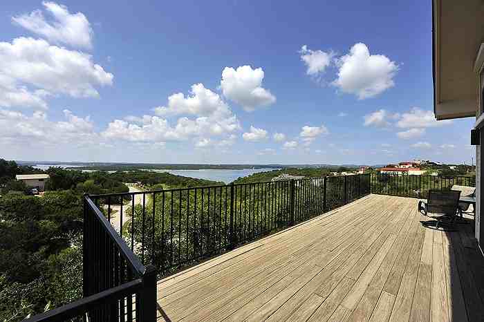 4009 Eck Ln - Photo 7 of 48
