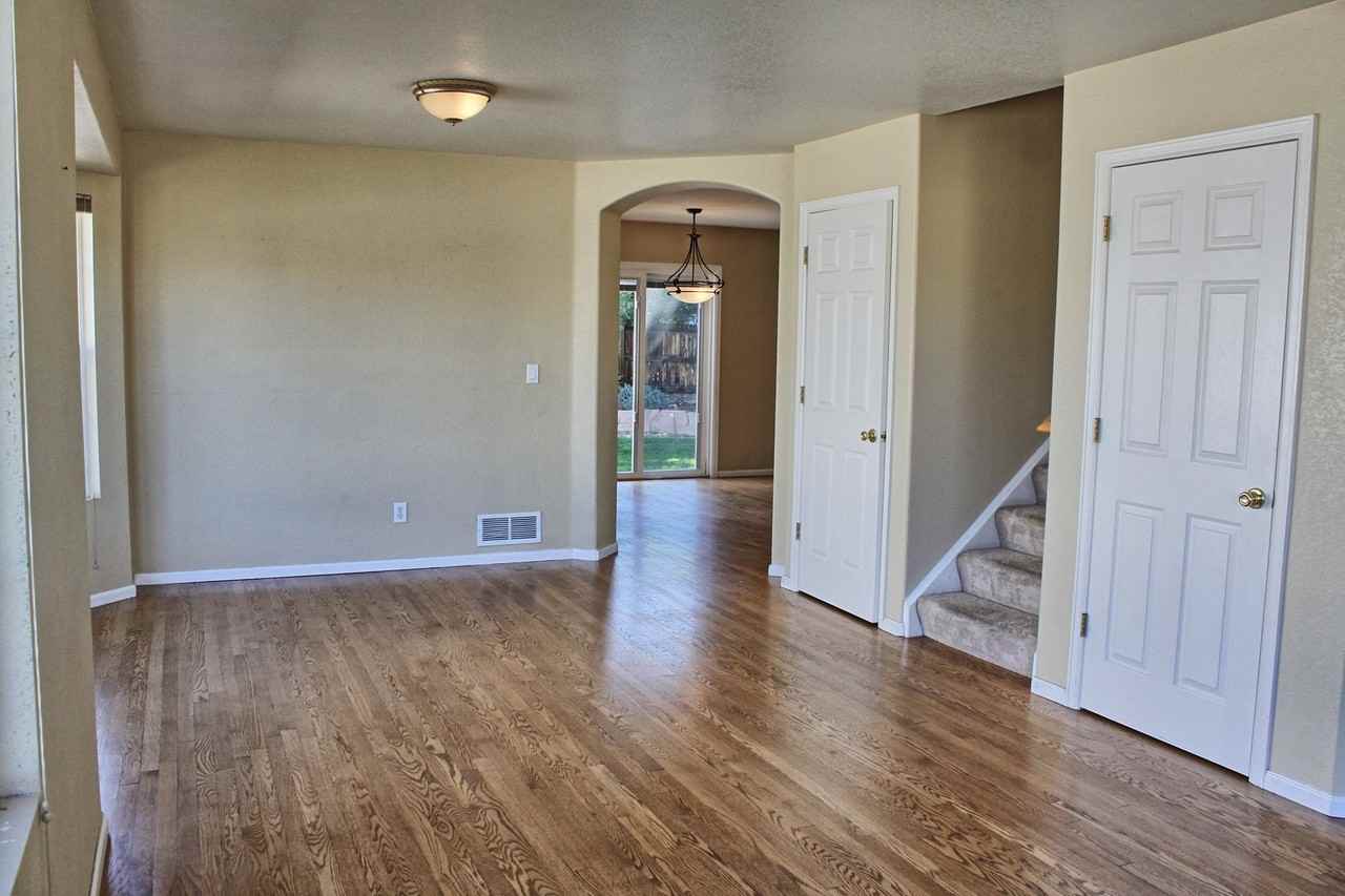 3996 Lazy K Dr - Photo 3 of 15