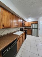 featured image of 70 Wilshire Heights Dr