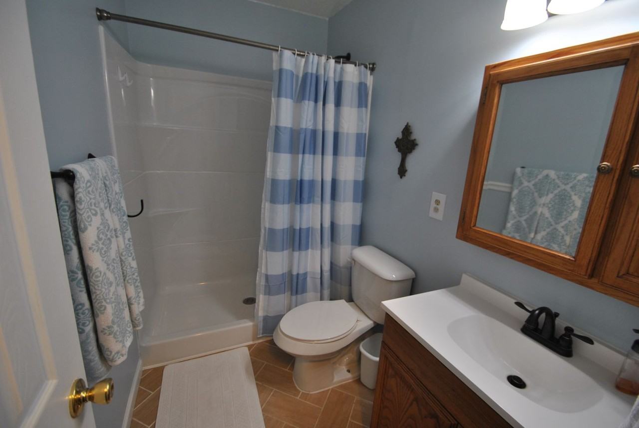 70 Wilshire Heights Dr - Photo 5 of 6