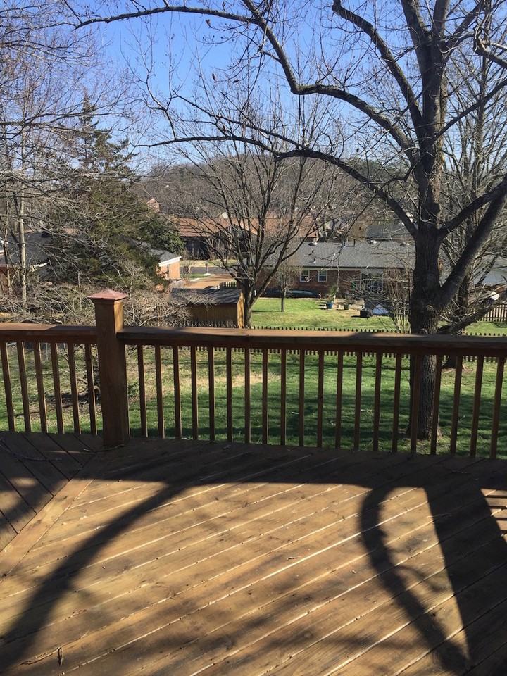 924 Neuhoff Ln - Photo 5 of 25