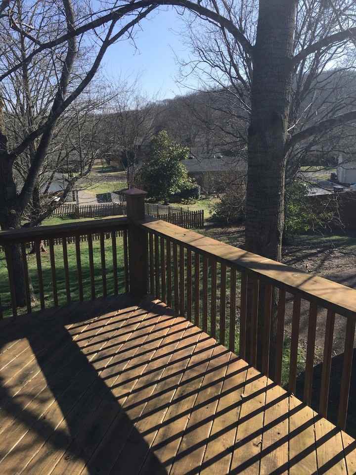 924 Neuhoff Ln - Photo 6 of 25