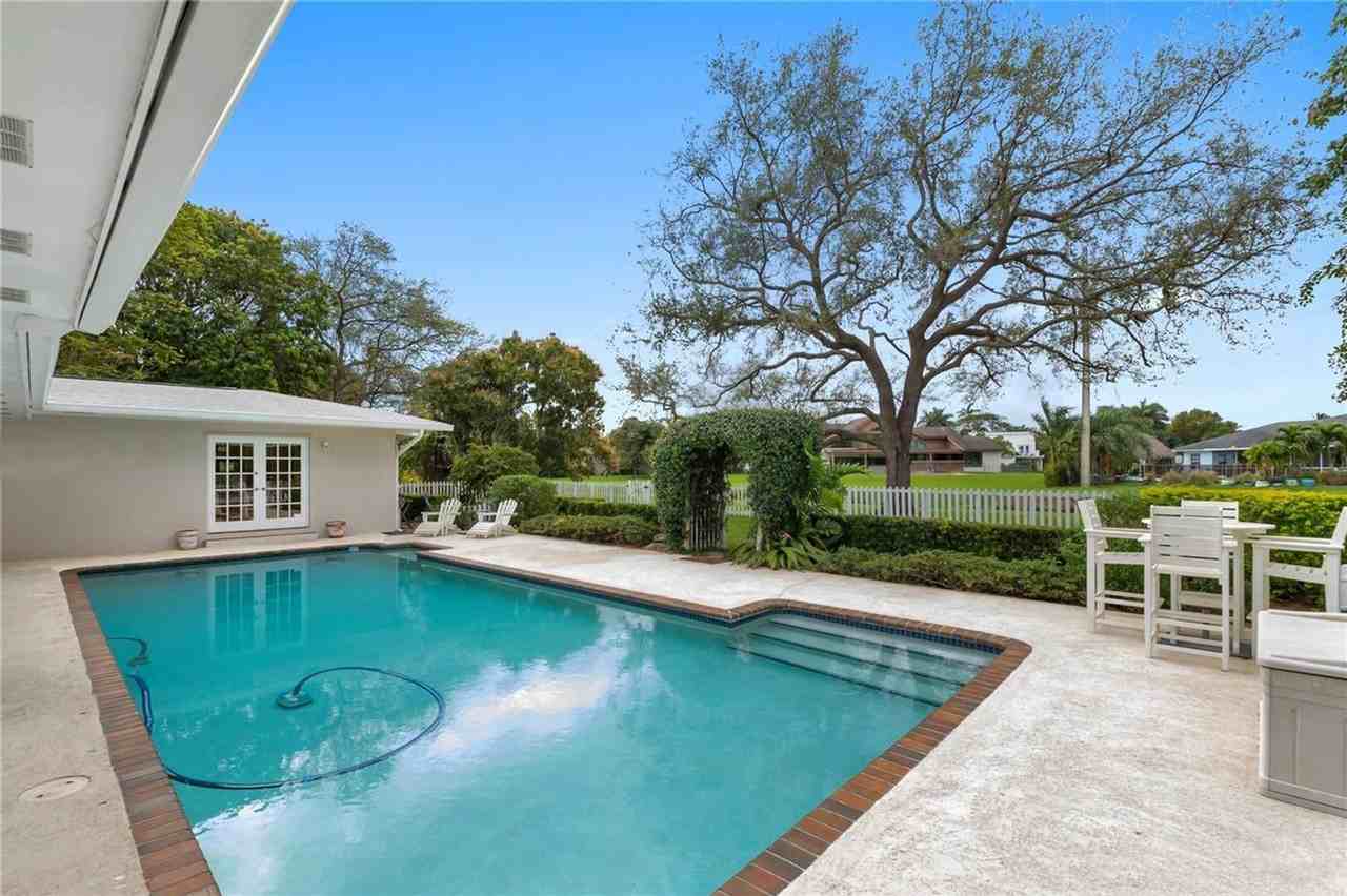 16220 Sw 88th Avenue Rd - Photo 4 of 32
