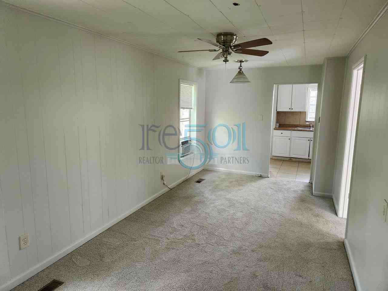 1015 N Fillmore St - Photo 5 of 13