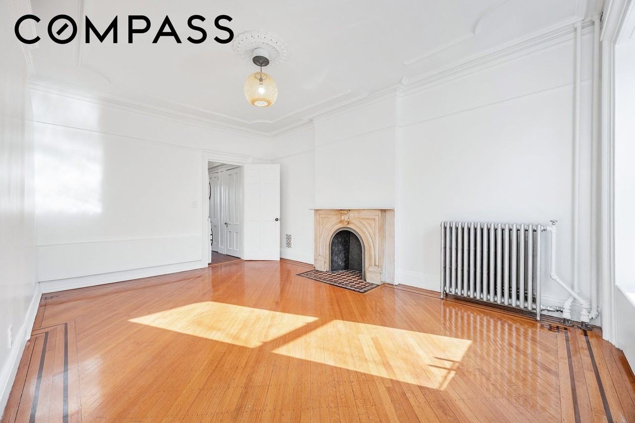 172 Washington Park #2 - Photo 3 of 11