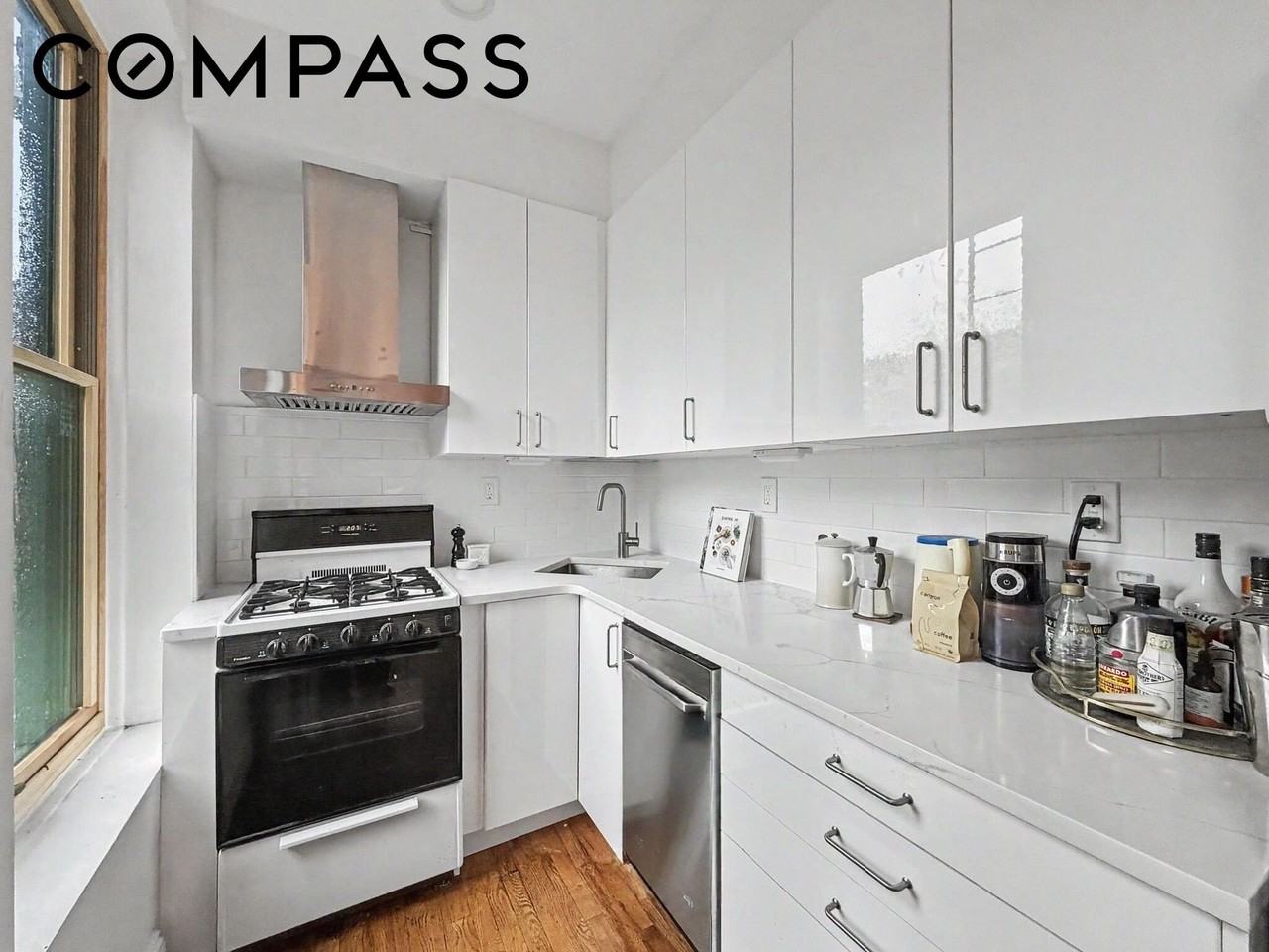 36 Wyckoff St #2 - Photo 4 of 12