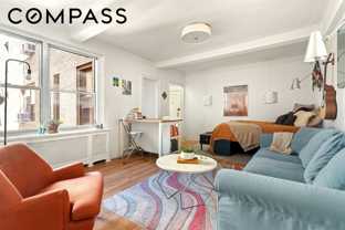 70 Remsen St #F7 - Photo 1 of 1