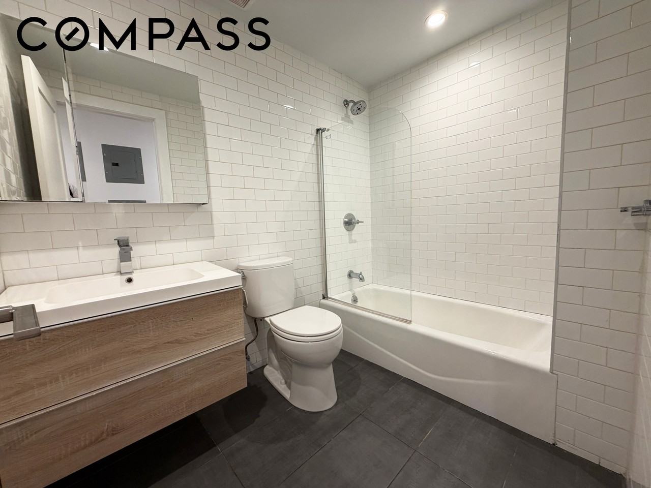 197 Madison St #1 - Photo 3 of 10