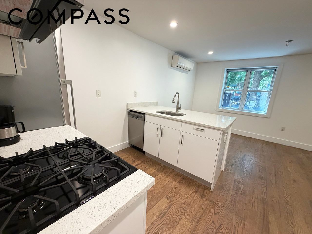 197 Madison St #1 - Photo 5 of 10