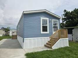 featured image of 5611 Bayshore Rd #82