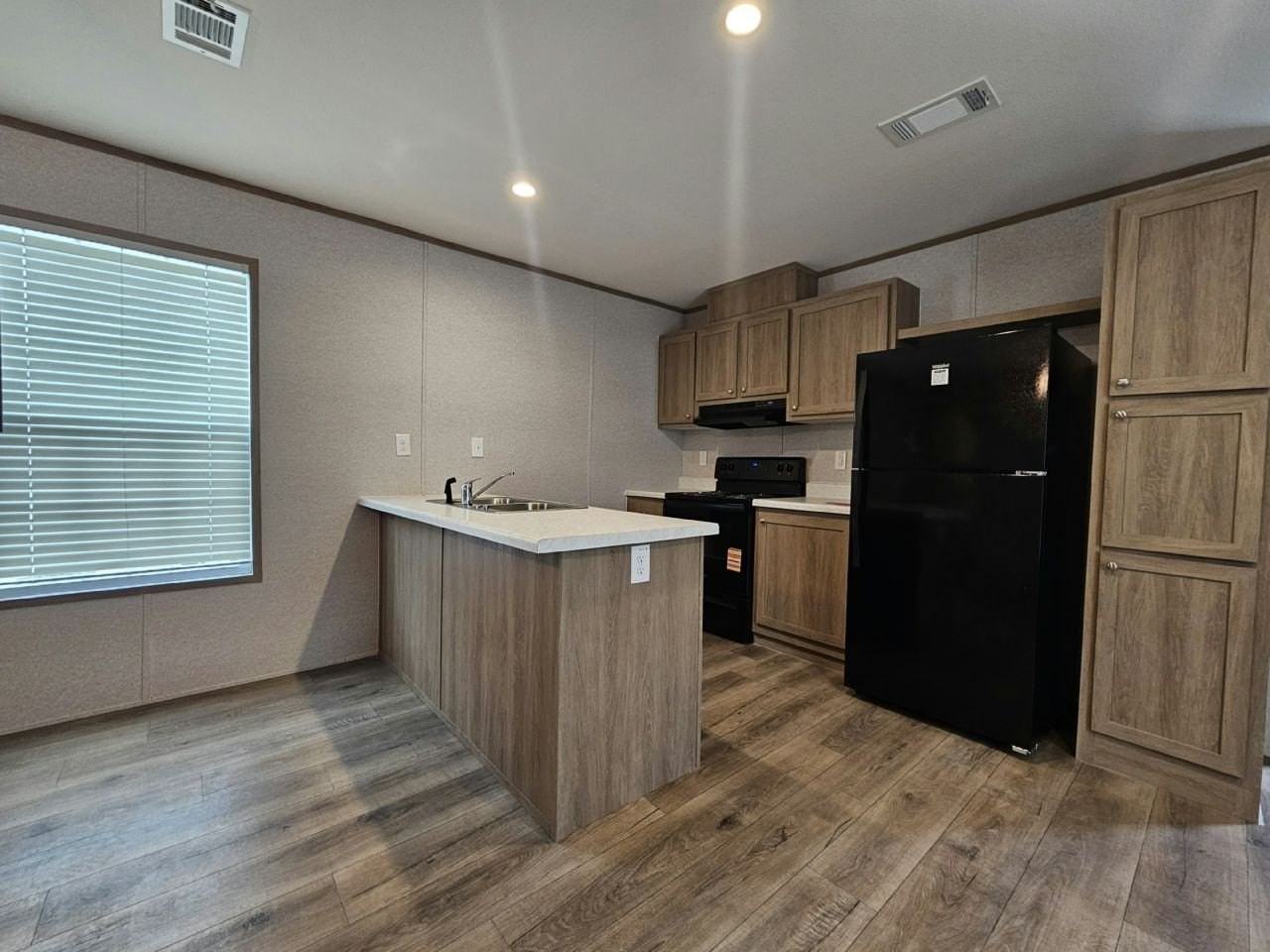 509 Lehigh Ct #2094 - Photo 3 of 12