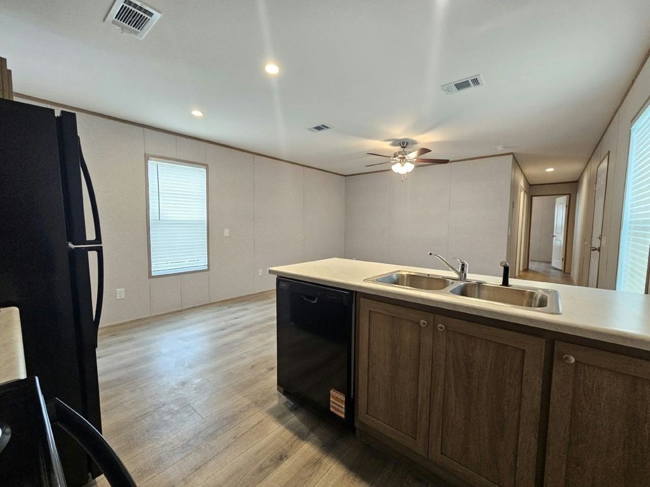 509 Lehigh Ct #2094 - Photo 5 of 12