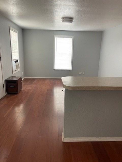 903B E 11th St #B - Photo 3 of 3