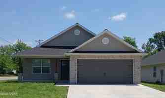 featured image of 1931 N Saint Louis Ave