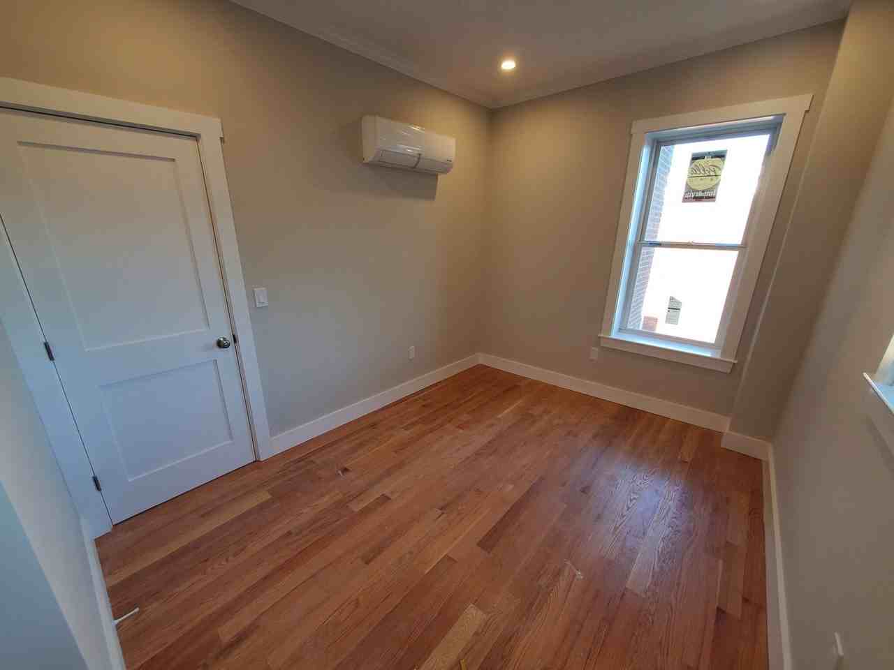 15 Wallingford Rd - Photo 2 of 8
