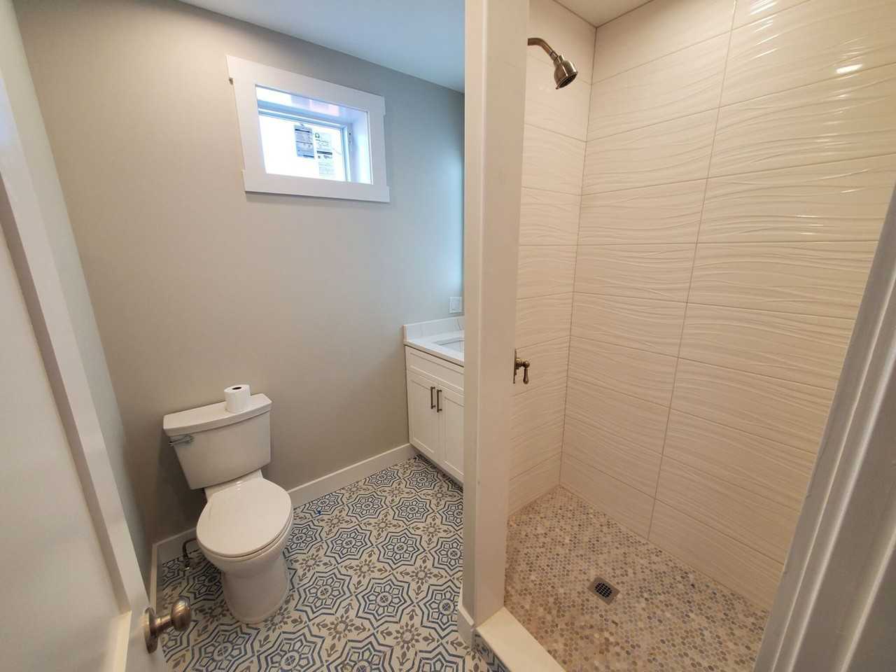 15 Wallingford Rd - Photo 5 of 8