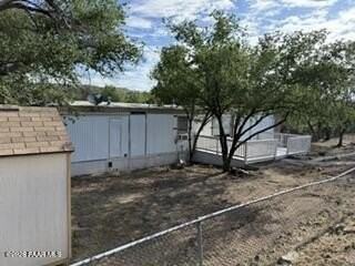 158 W Navajo Dr - Photo 2 of 17