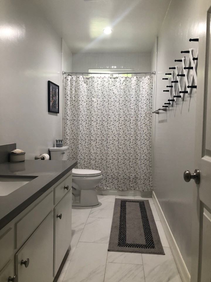 6601 Farralone Avenue - Photo 4 of 6