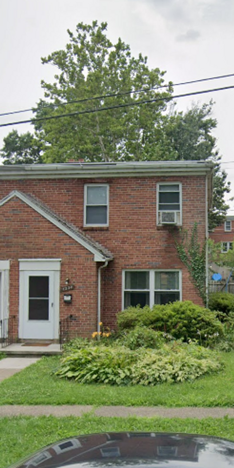 1234 S 19th St - Photo 2 of 23